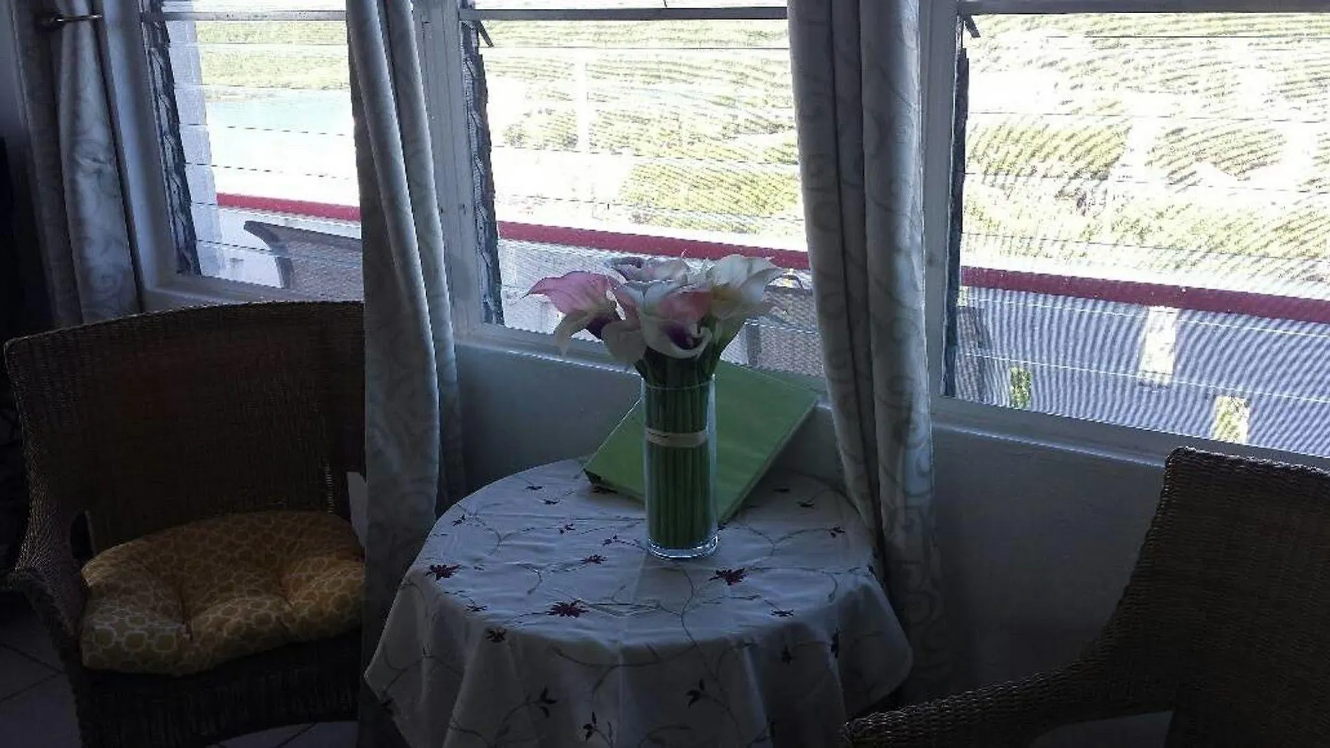 Hillcrest Guest House Cruz Bay Bed & Breakfast